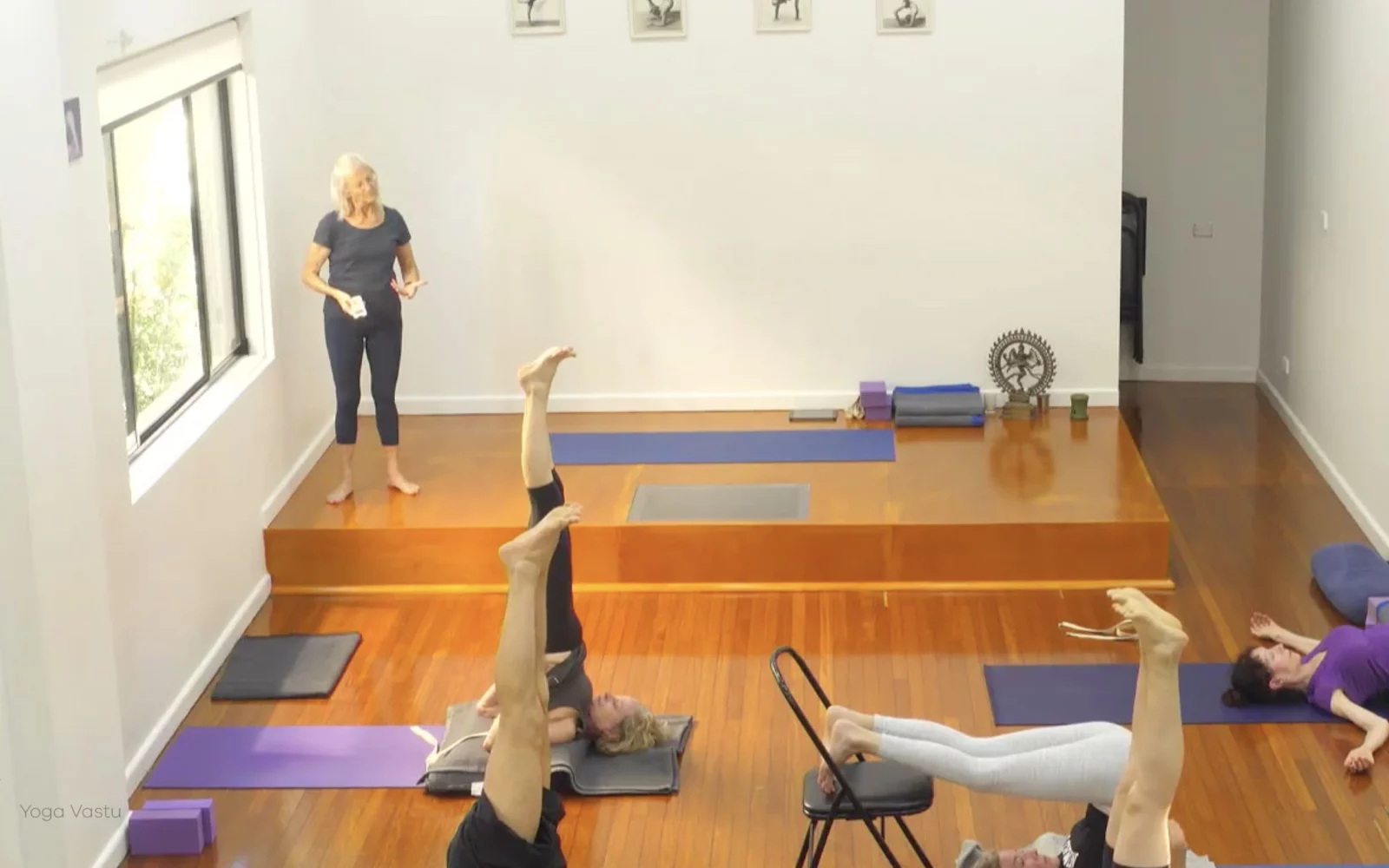 Online Iyengar yoga videos | Class 8: Levelling Out the Sides with Wall Support