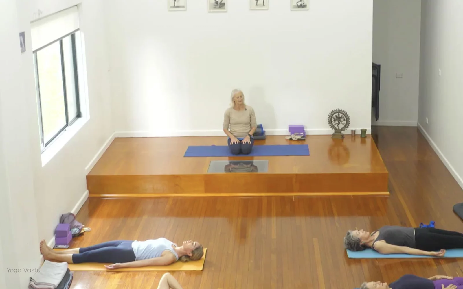 Online Iyengar yoga videos | Advanced Class 8: Shifting the Focus Inwards in Restorative Poses