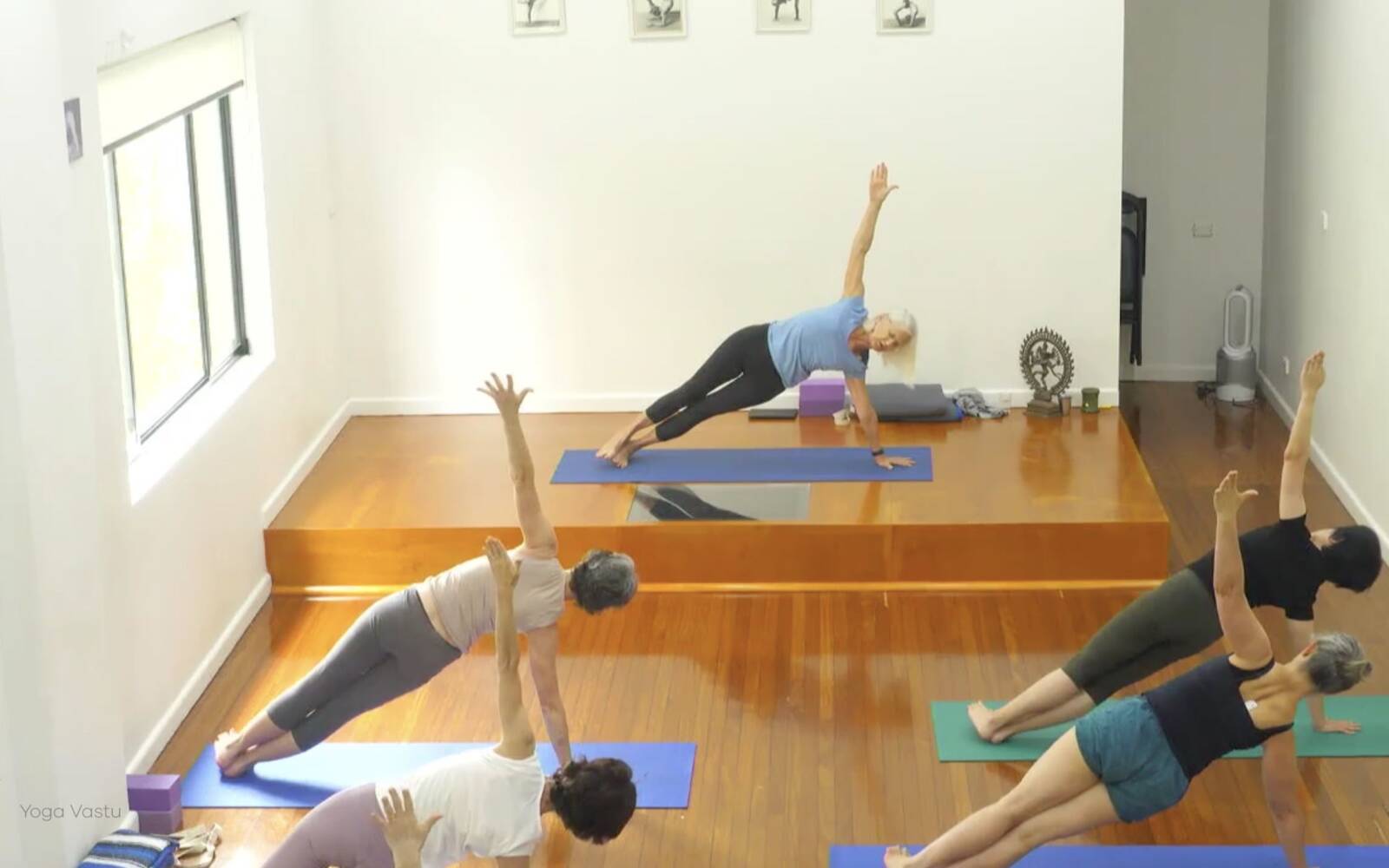 Online Iyengar yoga videos | Advanced Class 10: Balancing Standing Poses and Abdominal Strengthening